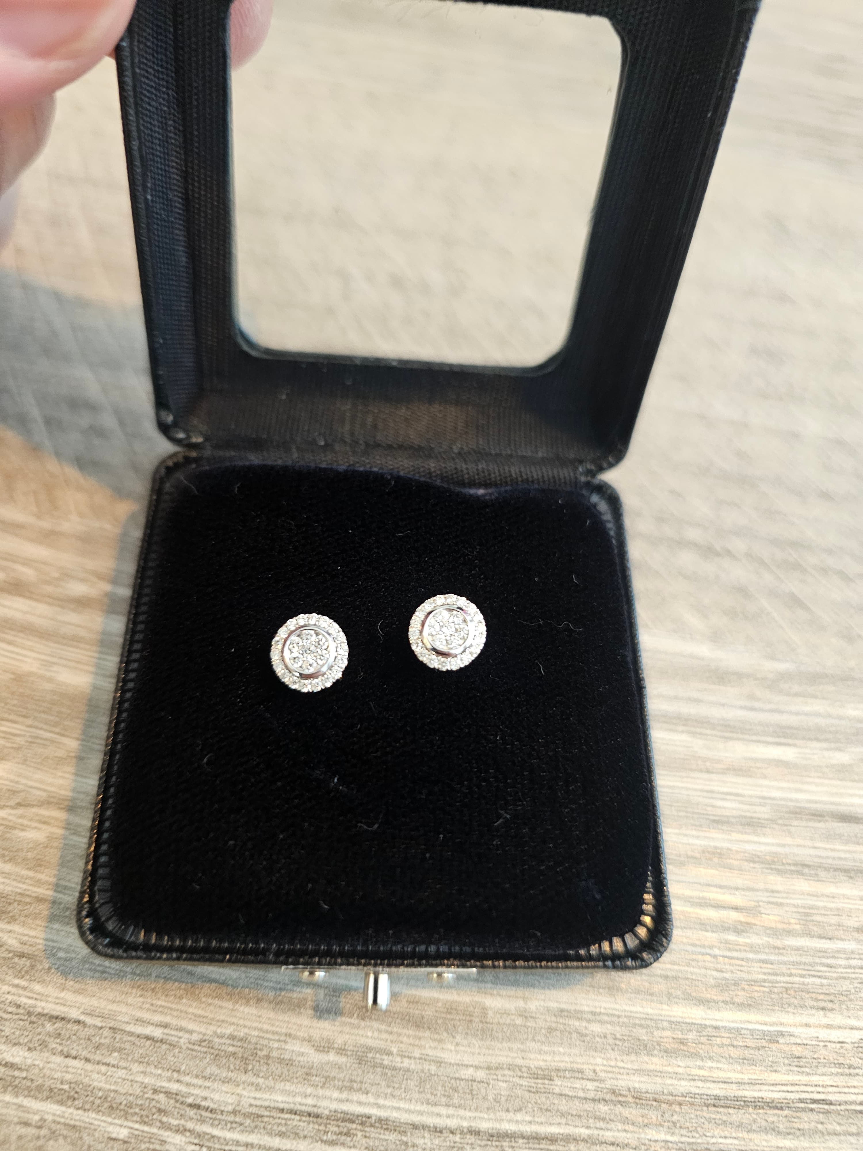 Diamant örhängen
